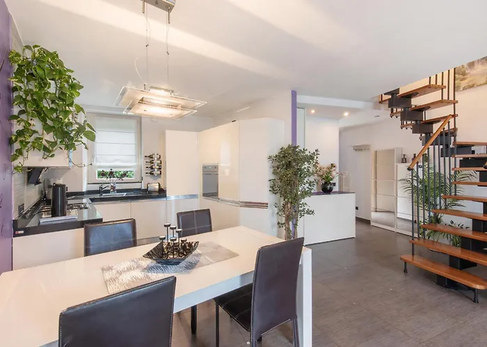 Apartmán Luxury Lakefront Maisonette *