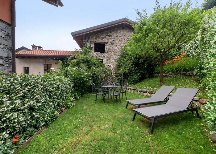 Apartmán Luxury Lakefront Maisonette Lezzeno
