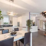 Luxury Lakefront Maisonette Lezzeno